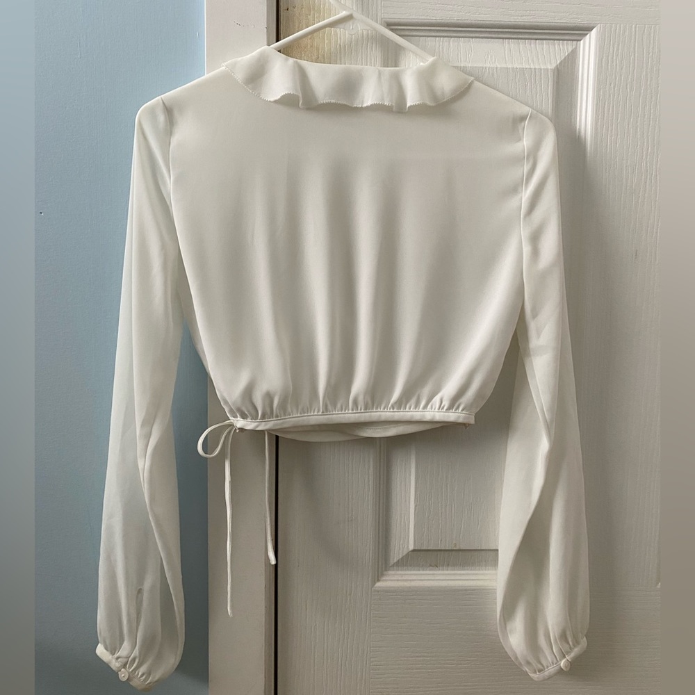 Sunday Best White Cropped Blouse (Size: XXS) - Picture 4 of 13